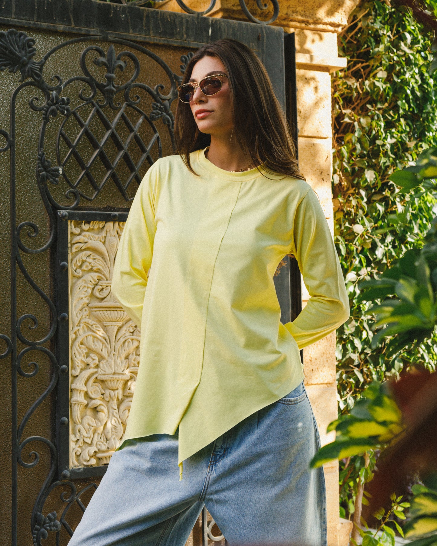 High low yellow basic