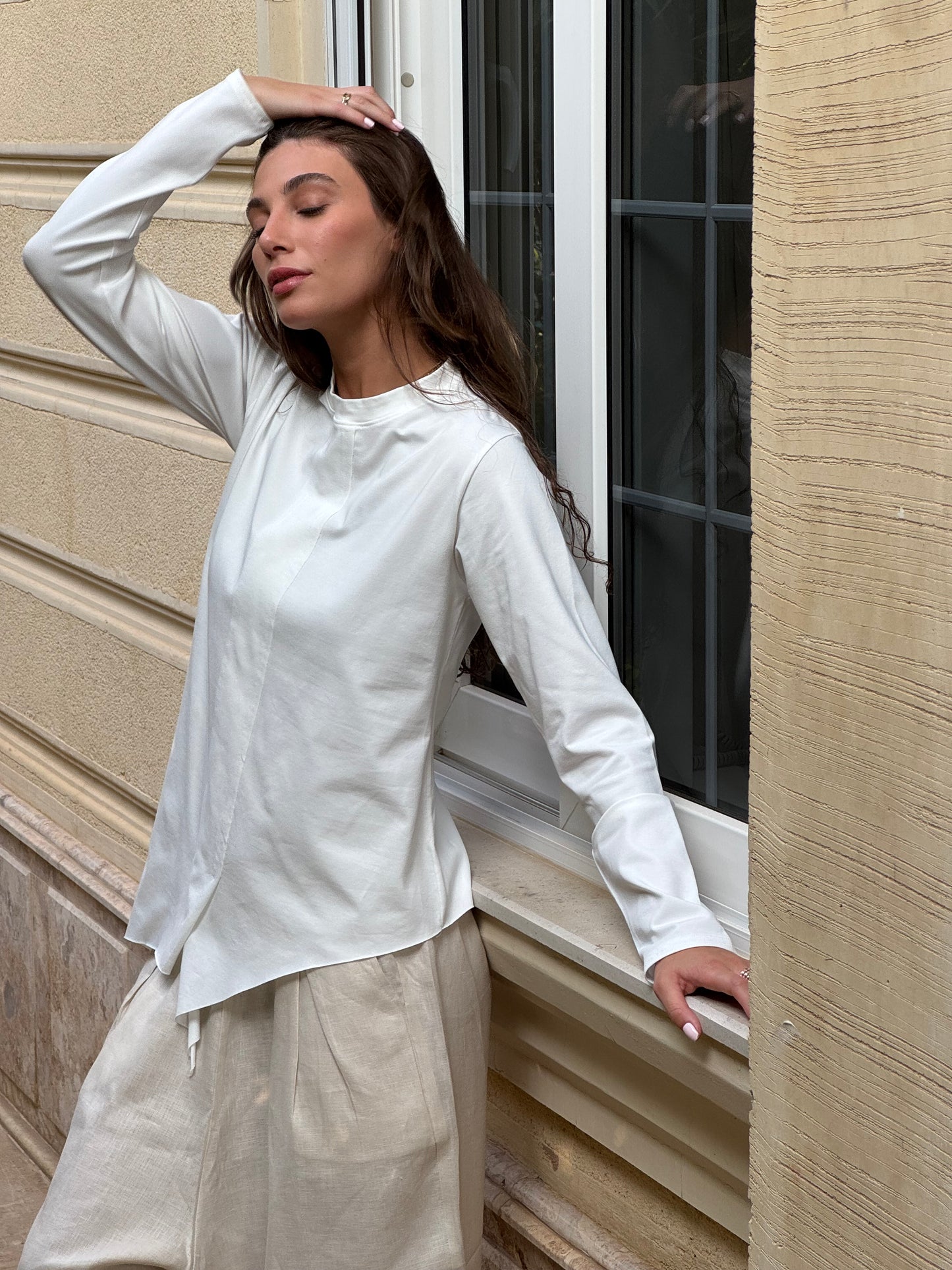High low white basic