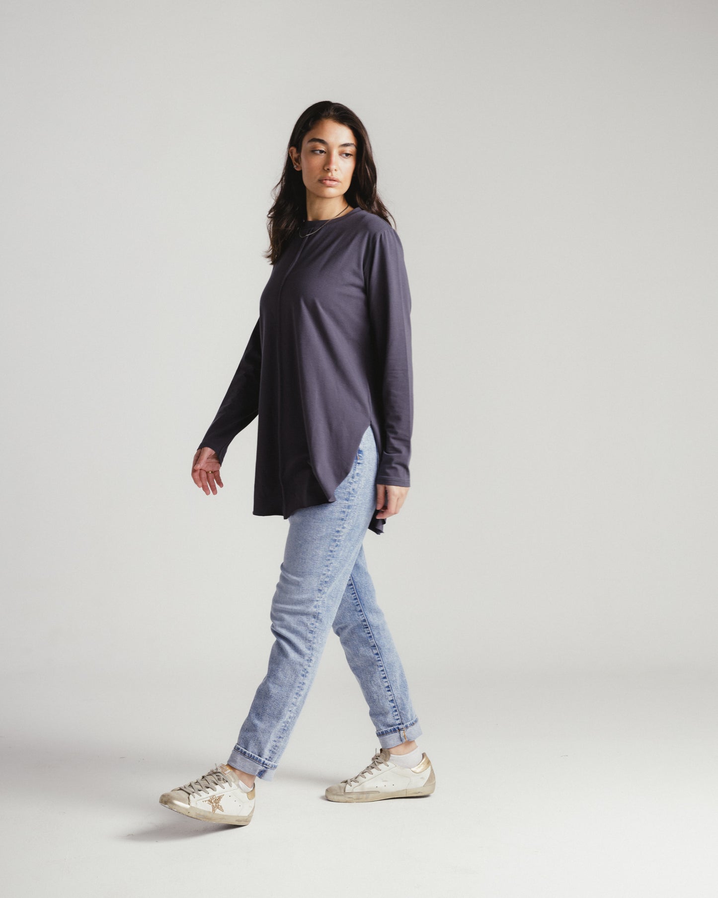 Long sleeve basic in charcoal