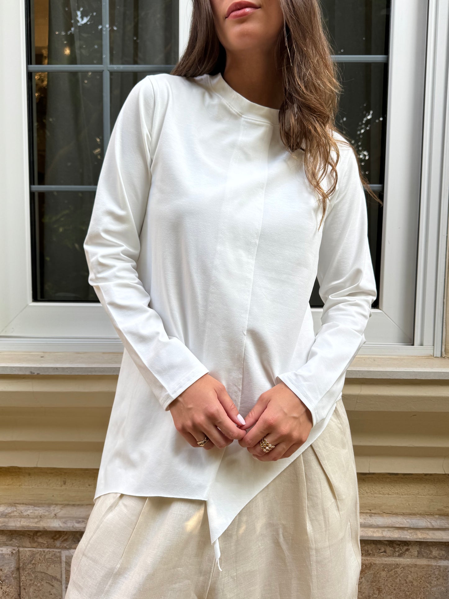 High low white basic