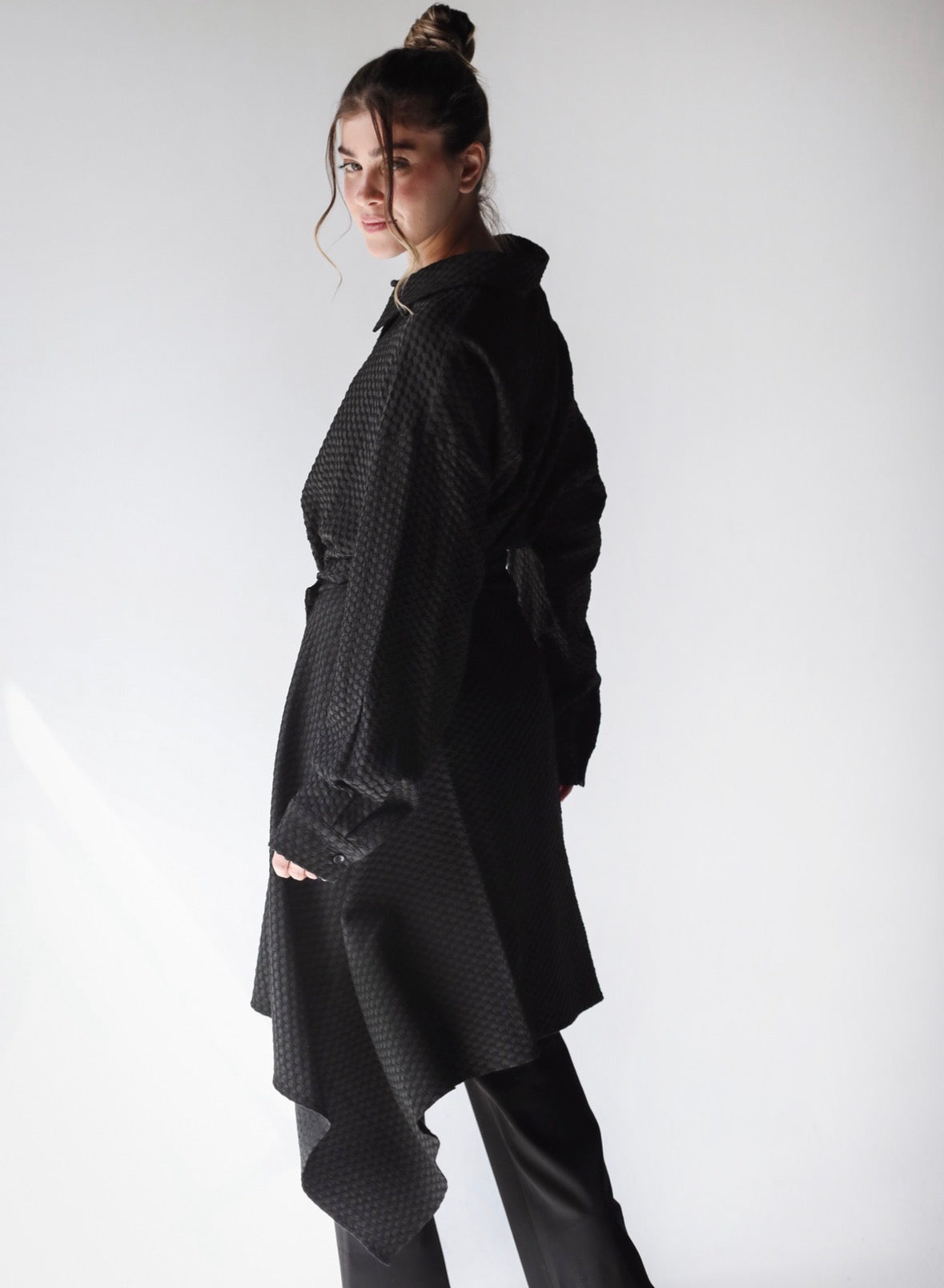 Not so basic - Shirt with detachable skirt