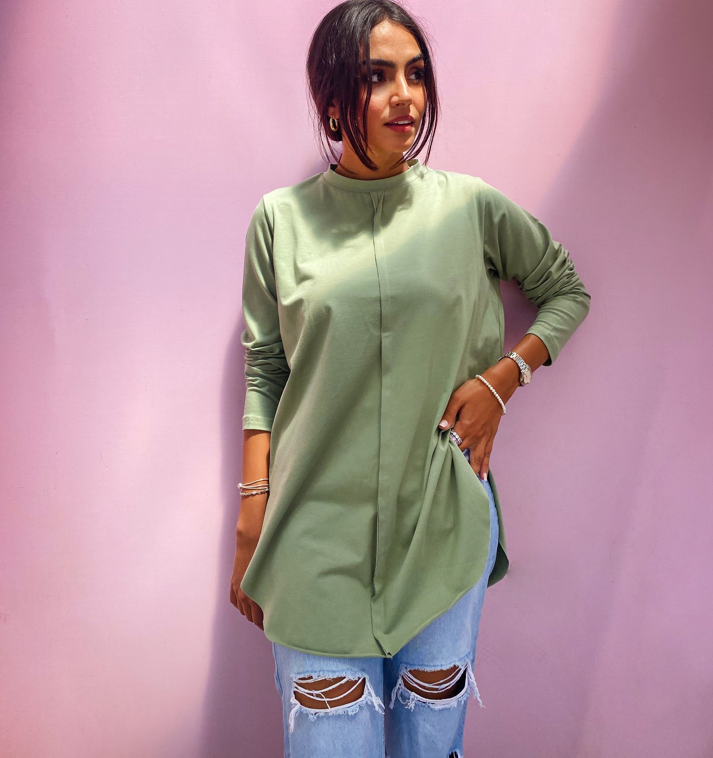 Long Sleeve Basic in Light Olive