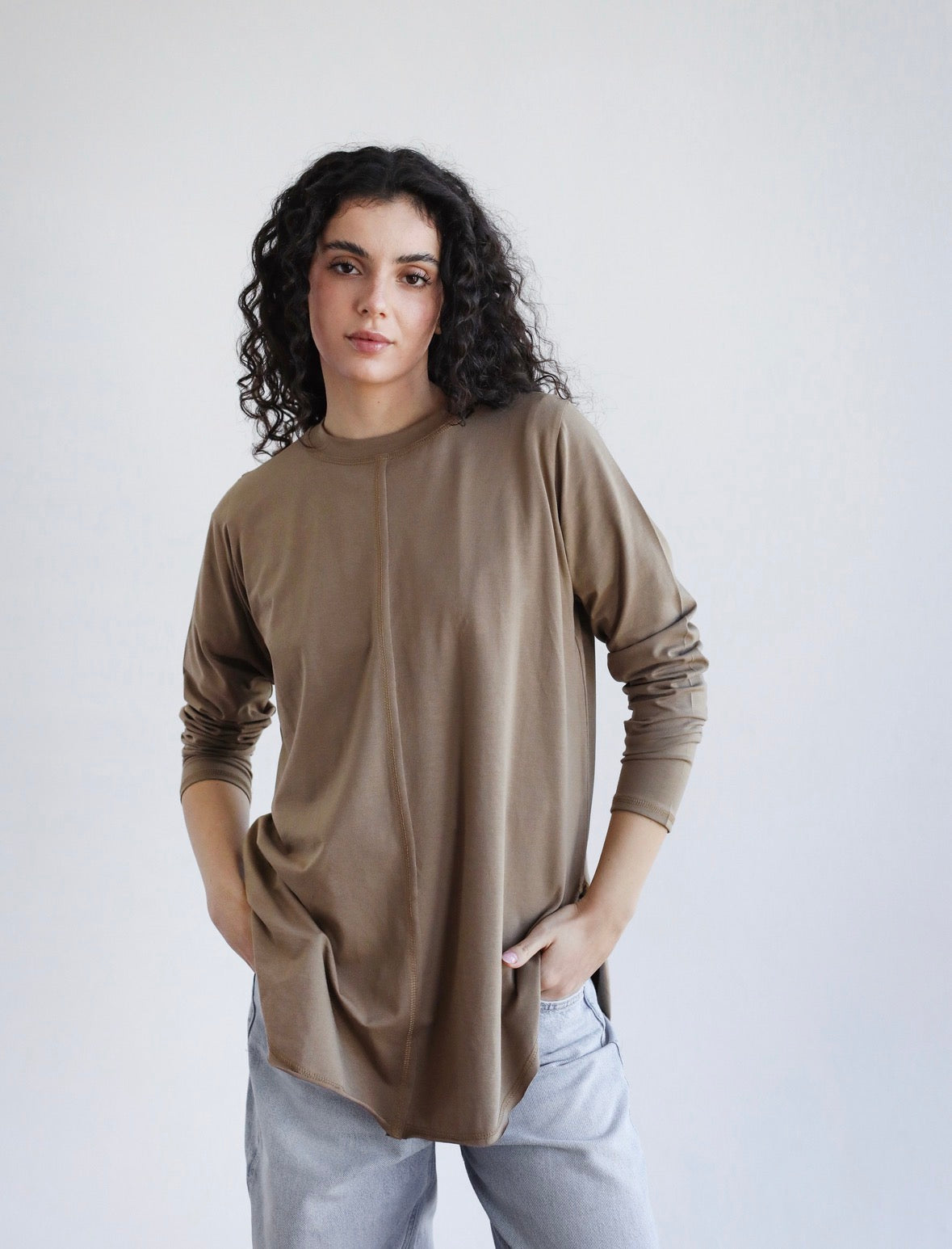 Long sleeve basics in green beige