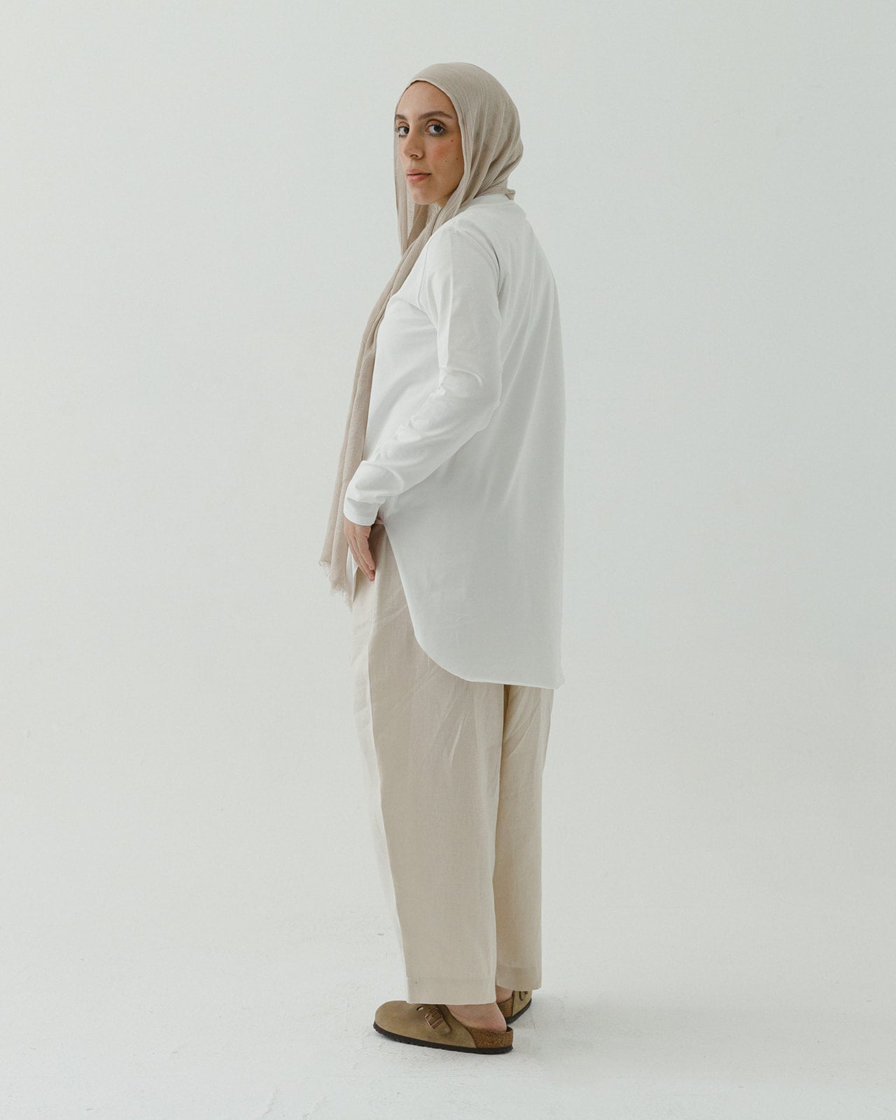 Long sleeve basic no line in white