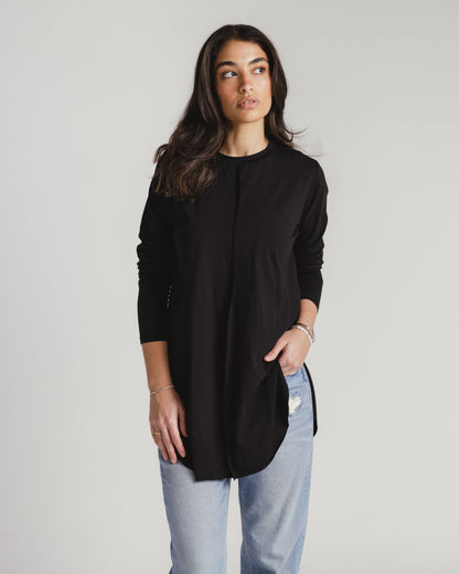 Long Sleeve Basic in Black