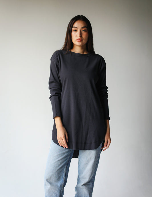 Oversized Ribbed Long Sleeve Tee in Charcoal