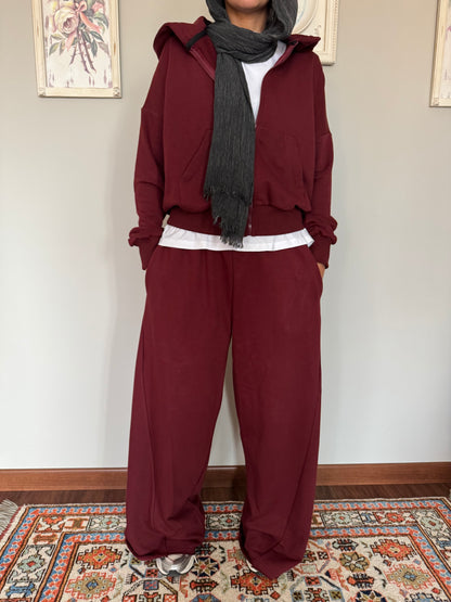 Everyday set in burgundy