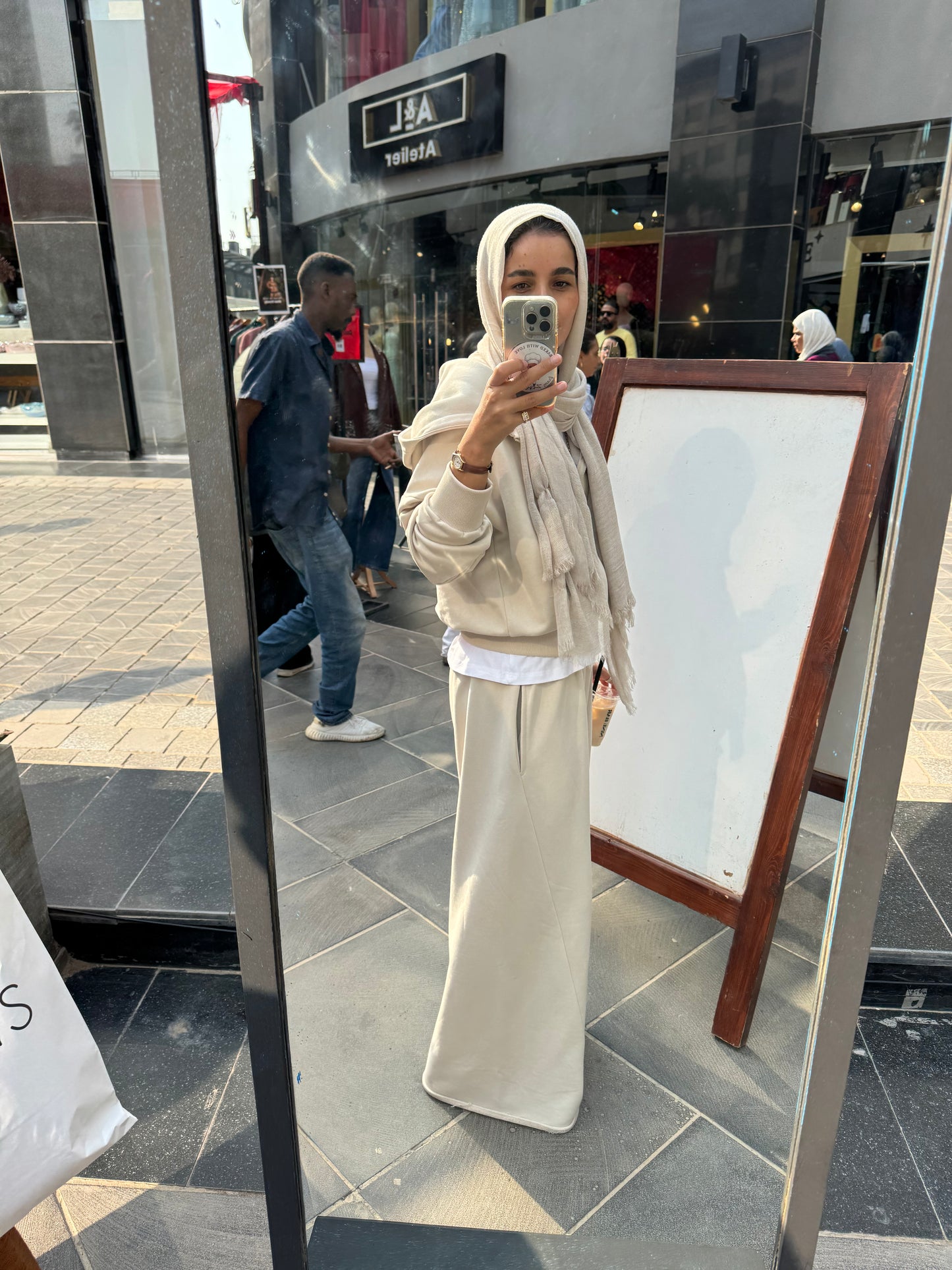 Everyday set in grayish beige