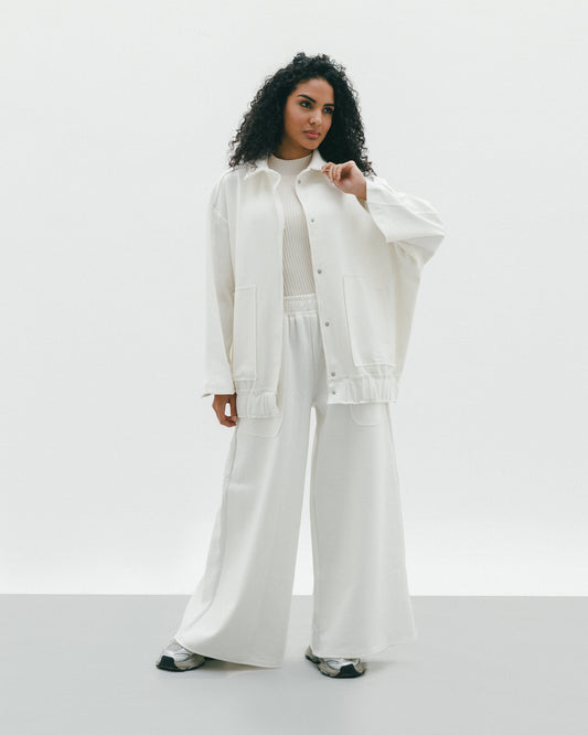 Modal set with oversize jacket with buttons and wide leg pants in white