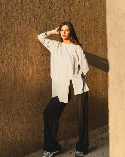 Asymmetrical long sleeve basic in light grey