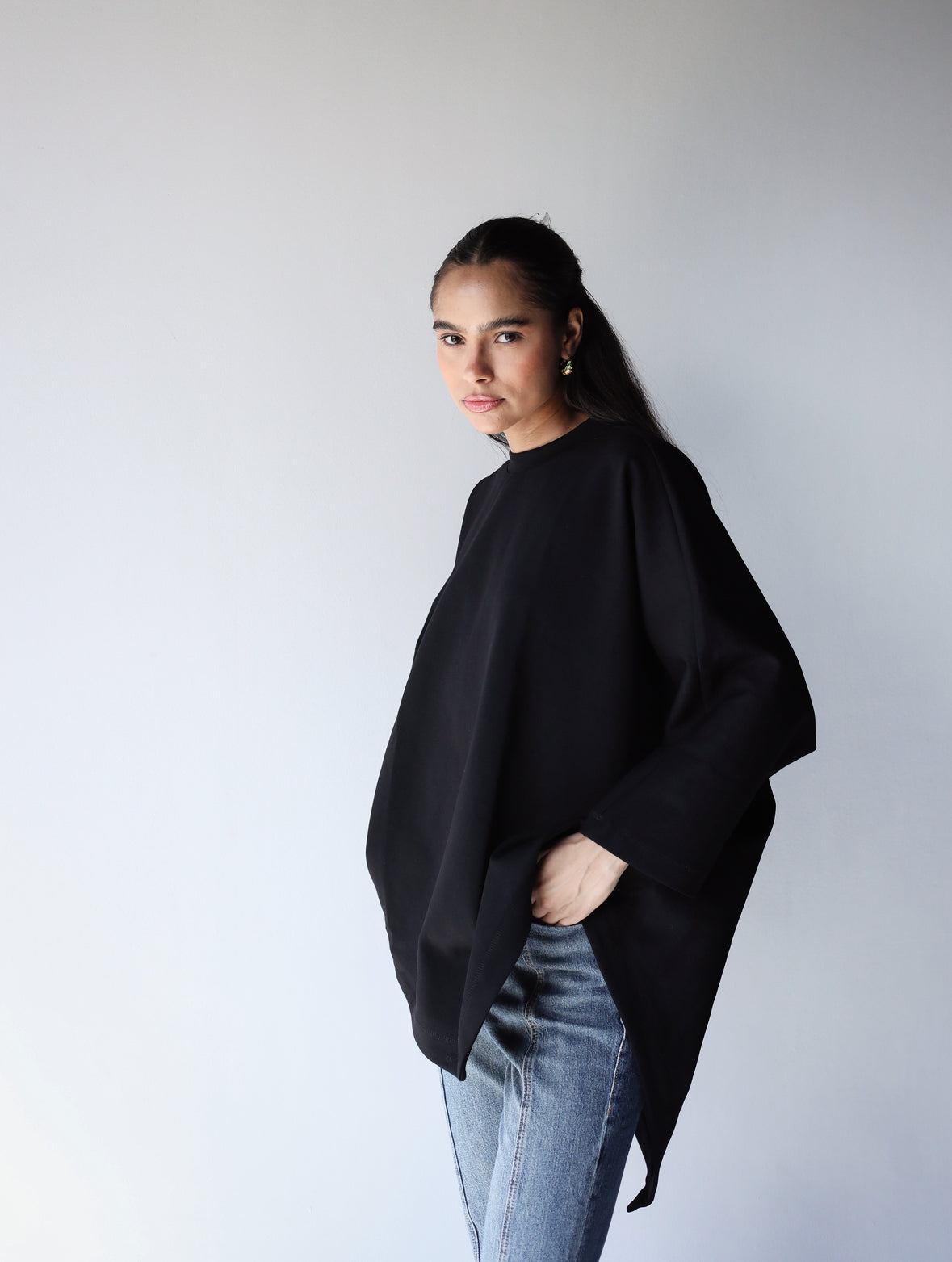 Daydreamer sweatshirt in black