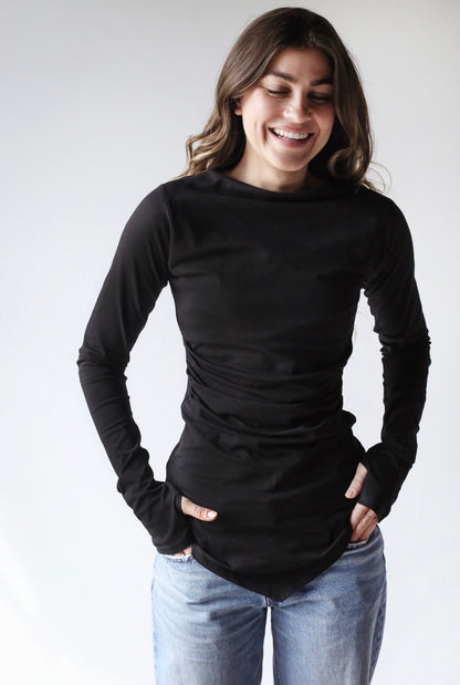 Sleek thumbhole sleeve top in black