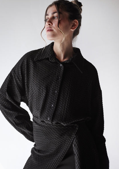 Not so basic - Shirt with detachable skirt