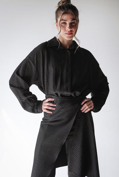 Not so basic - Shirt with detachable skirt