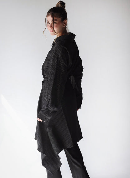 Not so basic - Shirt with detachable skirt