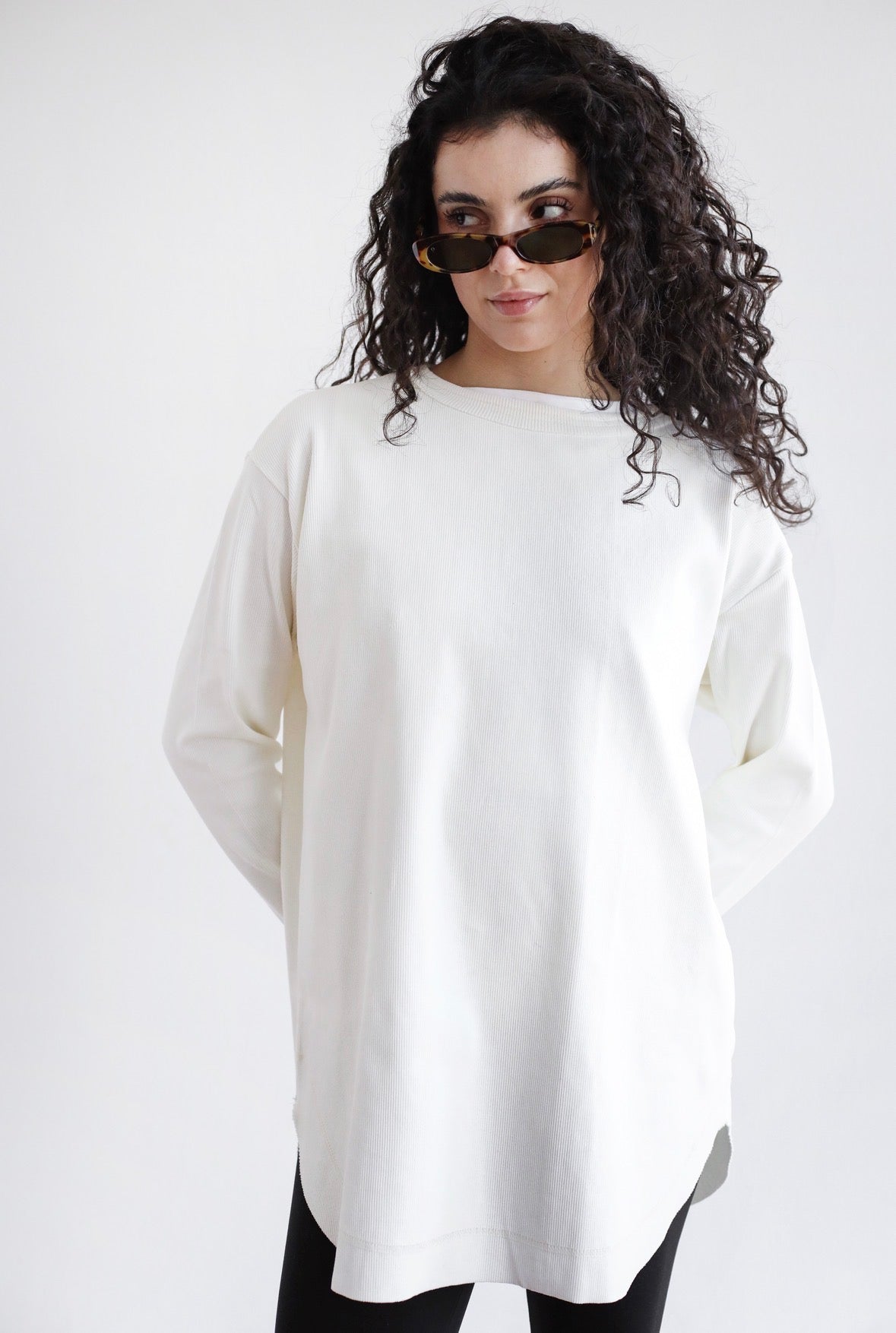 Ribbed basic in off whte