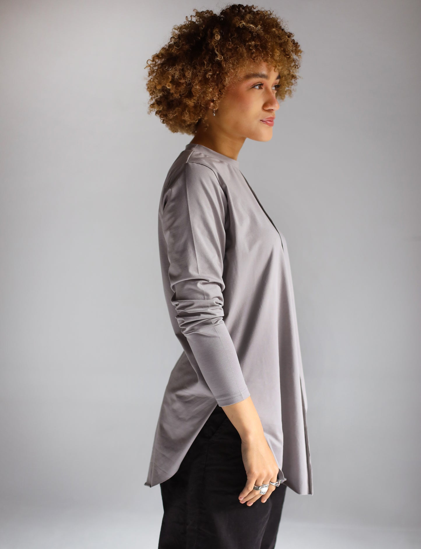 Long Sleeve Basic in Grey