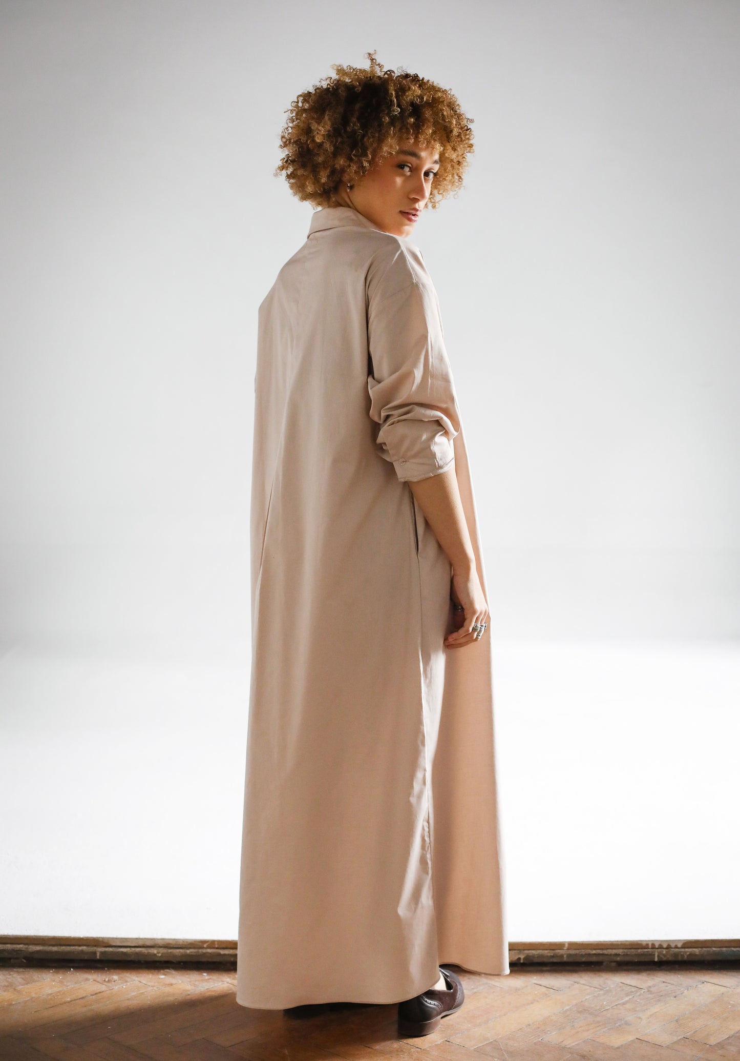 MAXI POPLIN SHIRT DRESS IN BEIGE - LIMITED EDITION