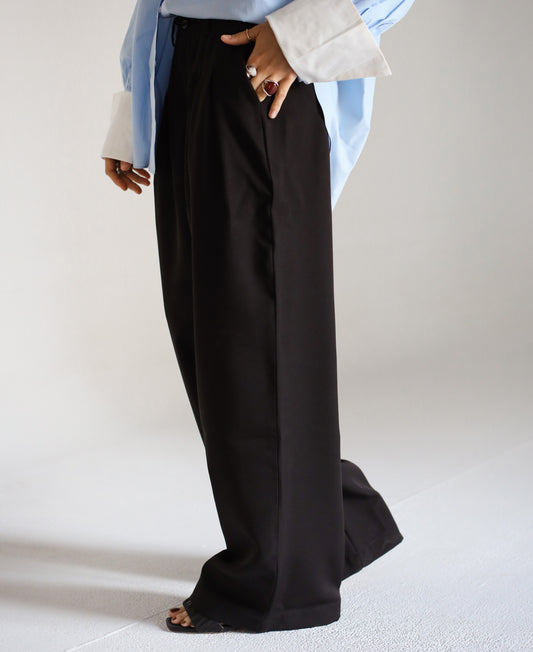 WIDE-LEG TROUSERS WITH DART DETAILS - LIMITED EDITION